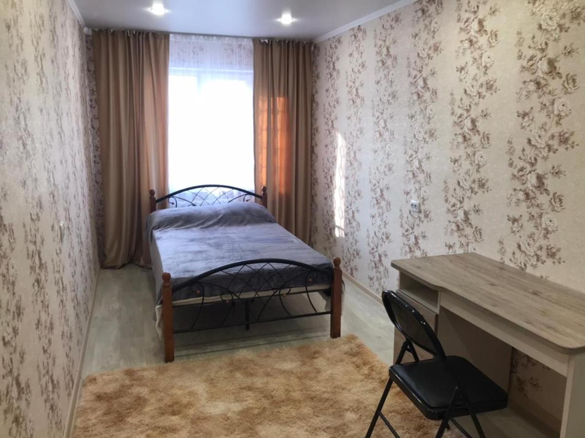 Lux Home На Амурской Ustʼ-Kamenogorsk Extérieur photo